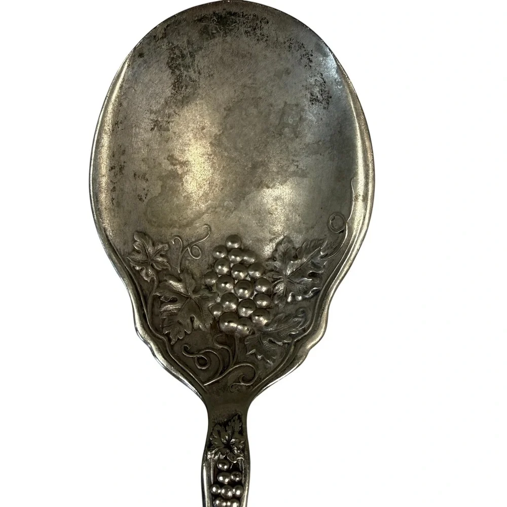 1847 Rogers Bros. Victorian Grape Pattern Serving Spoon Silver Plated Ornate VTG